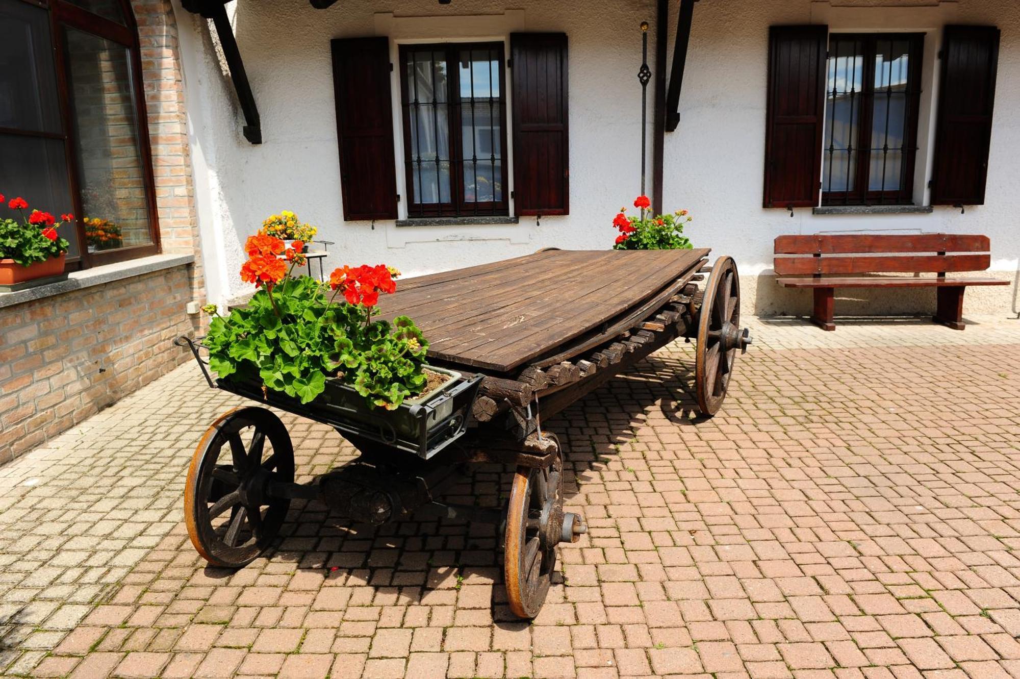 Il Carrettino Country Hotel Tortona Bagian luar foto